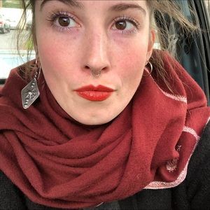 Meet your Posher, Erin